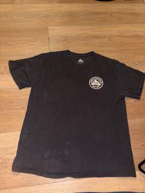 Coors Light Born In The Rockies Graphic T-Shirt ESTD 1978 Black